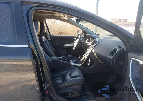 2014 Volvo Xc60 T6 R-Design from USA, damaged, VIN YV4902DZ3E2554749